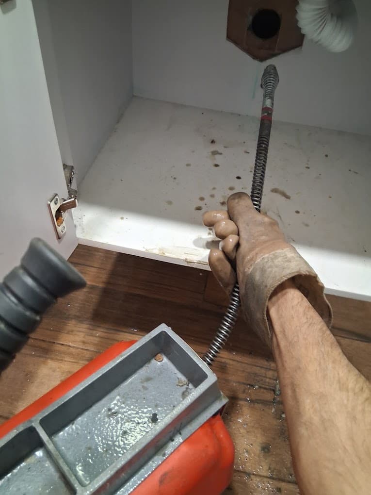 Отпушване на мивкa бургас